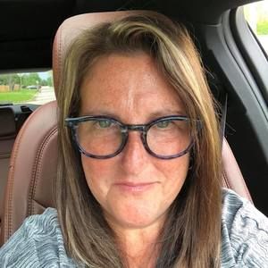 Meet your Posher, Tracey